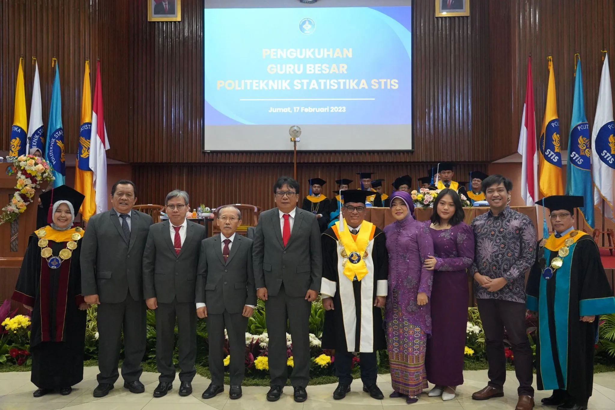 pengukuhan prof hardius