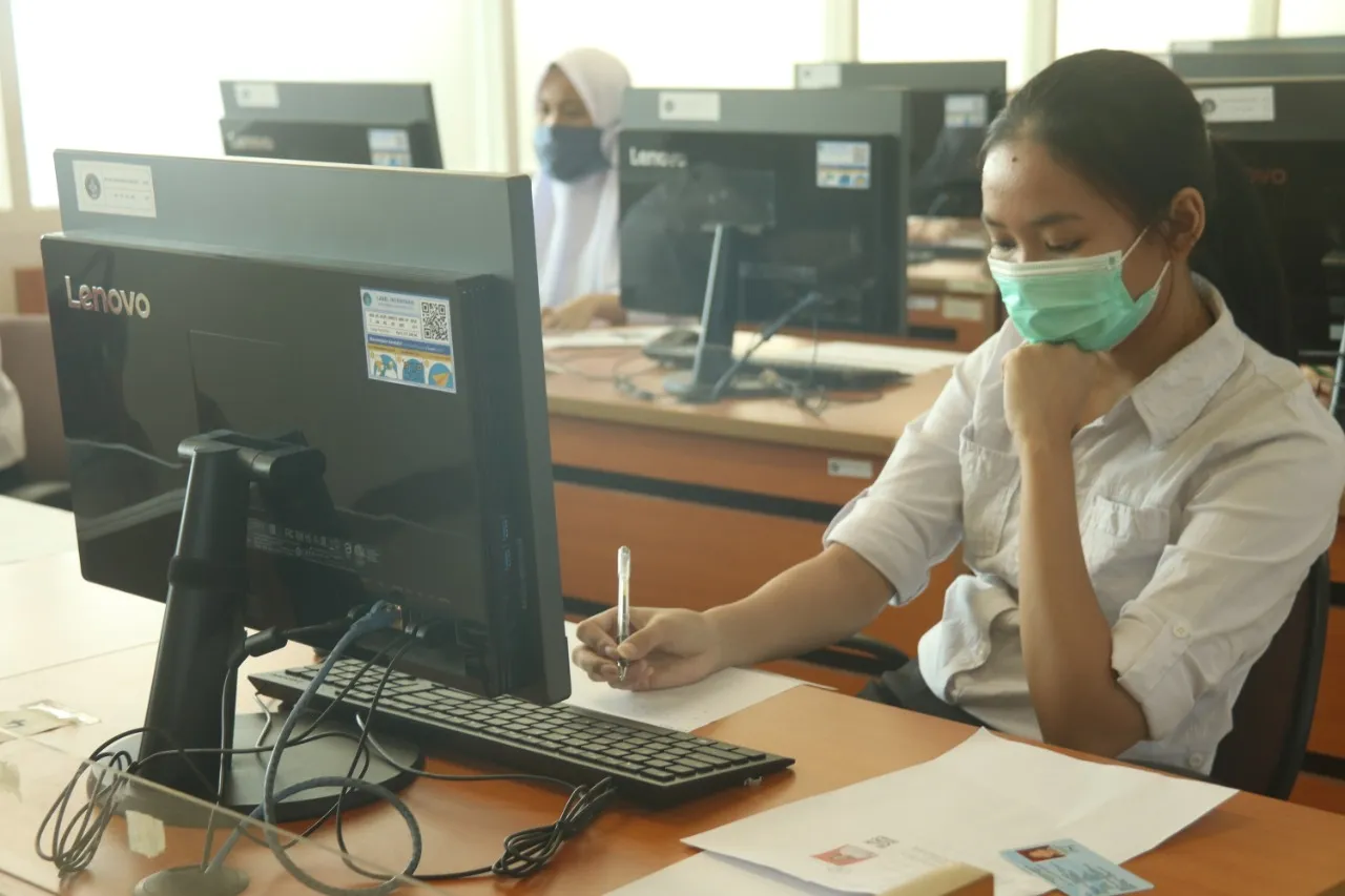 Pelaksanaan Ujian Tahap II (Matematika) dalam Masa Pandemi Covid-19