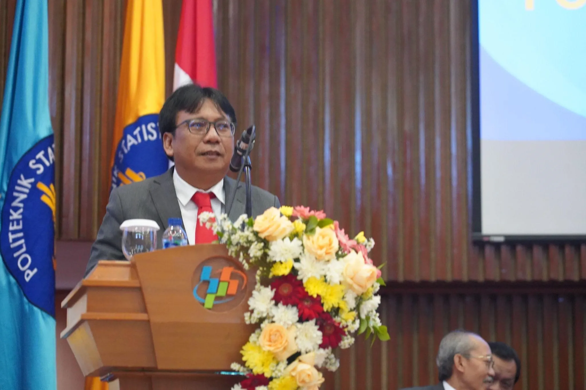 pengukuhan_prof_hardius_5